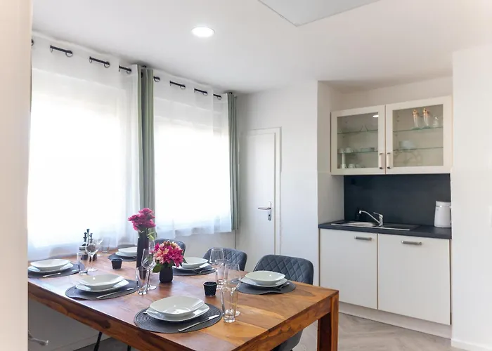 Wiluka Zentrumsnah 2schlafzimmer Netflix Nachhaltig Eingerichtet Apartamento